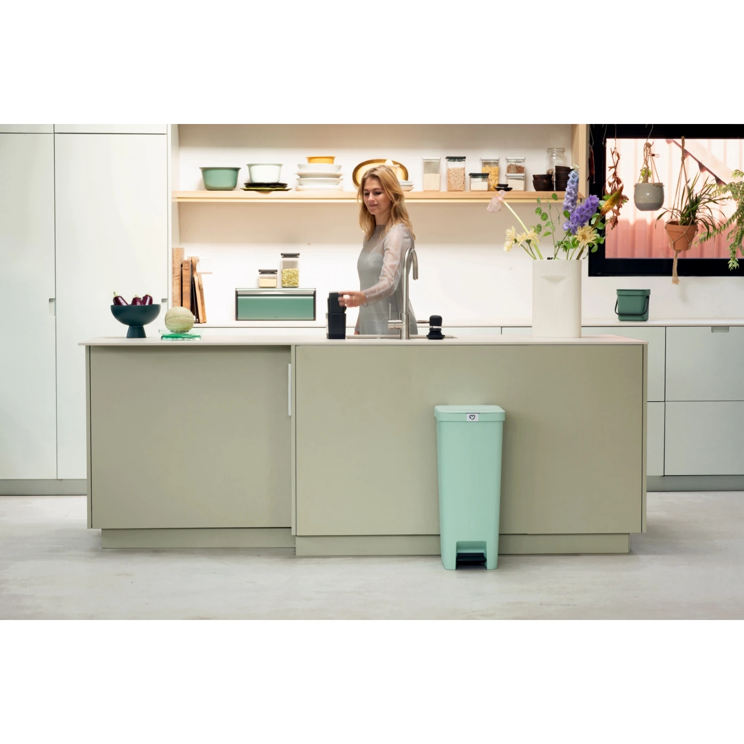 Brabantia StepUp Pedaalemmer 40 Liter Jade Groen 8 Brabantia StepUp Pedaalemmer 40 Liter Jade Groen - Afbeelding 6