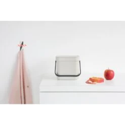 Brabantia Sort & Go Afvalbakje 3 Liter Light Grey -Philips Shop 102 3229 4 1