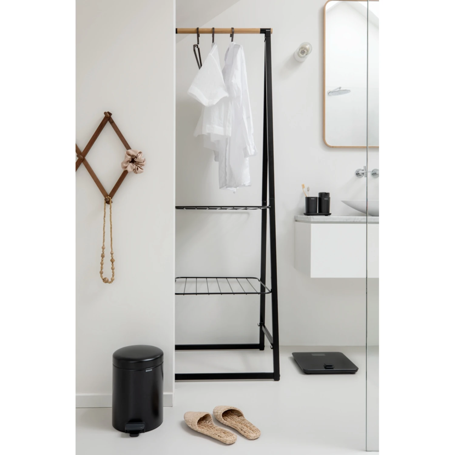 Brabantia ReNew Personenweegschaal, Met Dynamo 6 Brabantia ReNew Personenweegschaal, Met Dynamo - Afbeelding 4
