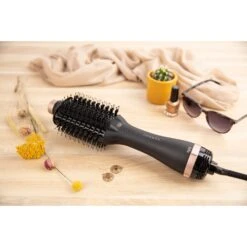 Carmen Oval Brush Stijlborstel 750-900 Watt 7 Carmen Oval Brush Stijlborstel 750-900 Watt -Philips Shop 210 9733 2 1