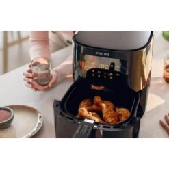 Philips Essential Airfryer HD9252/70 -Philips Shop 212 9252 8 1